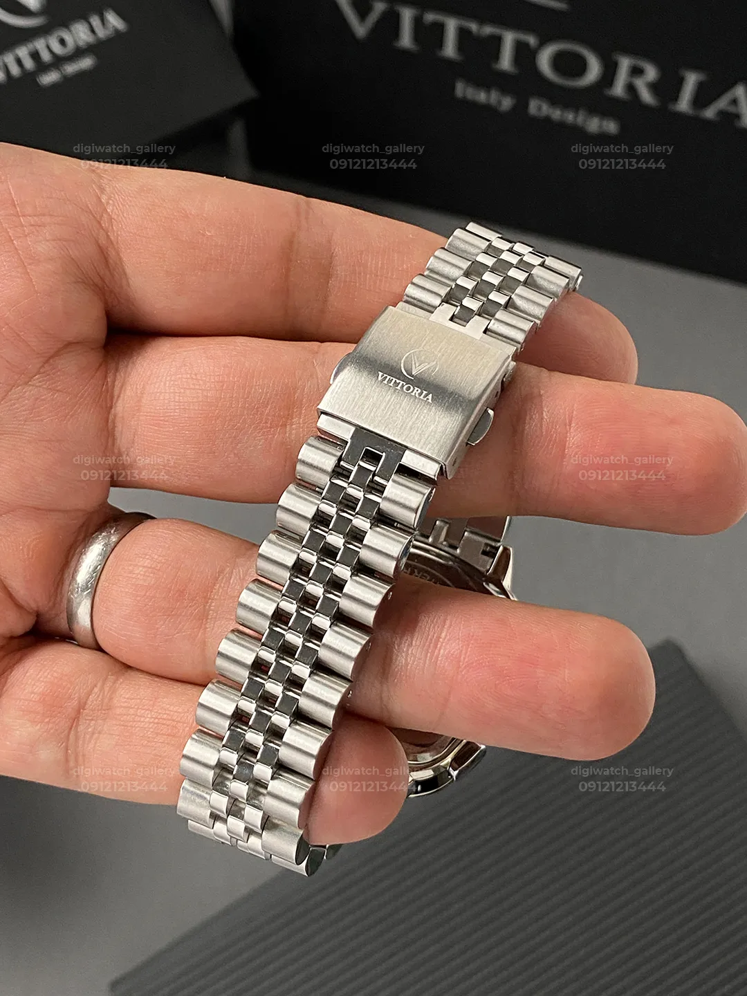 خرید ساعت ویتوریا مدل VT3403 رنگ سیلور