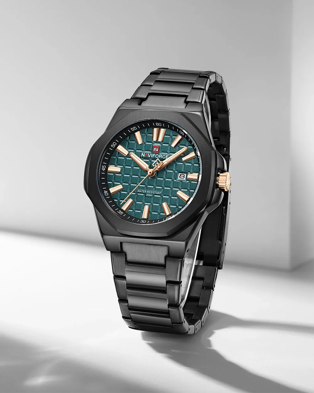ساعت مچی مردانه نیوی فورس مدل NF9258 B/GN/B