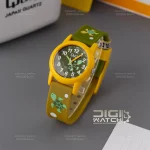 ساعت بچه گانه کیو اند کیو مدل Q&Q VR99J-008Y
